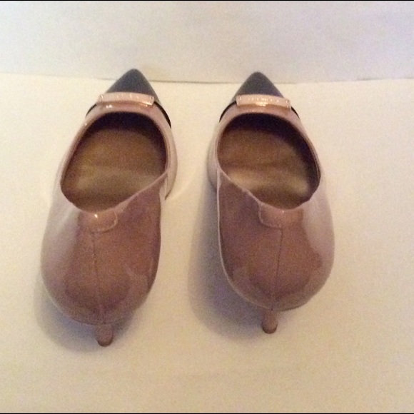 Coach Patent Leather Heels Blush Black NIB - Picture 4 of 4