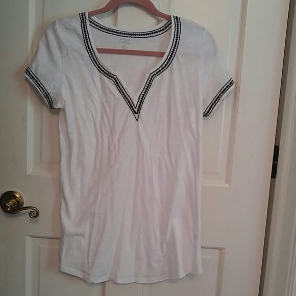 Black and white tunic