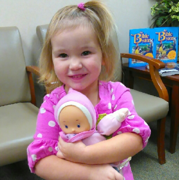 Meet your Posher, Amber - Picture 2 of 2