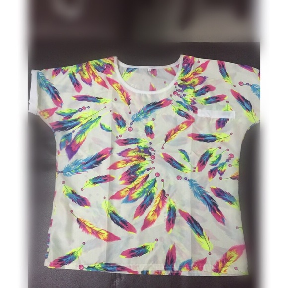 Rainbow neon feather shirt - Picture 1 of 1