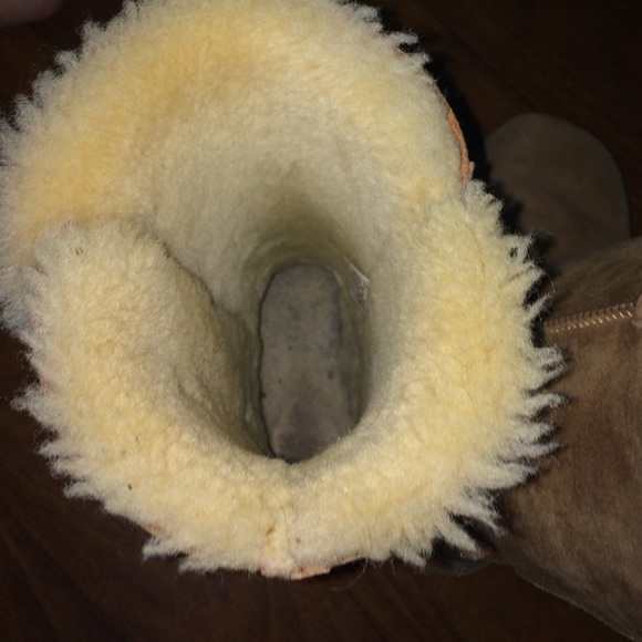 Additional Ugg Pictures