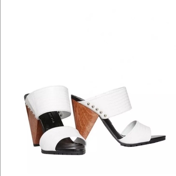 Alice + Olivia Shoes - Alice & Olivia Callie Lizard Leather heel sandal