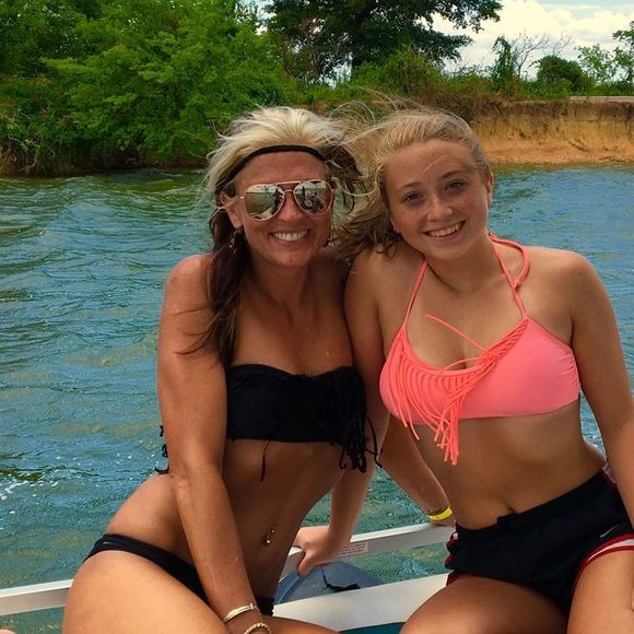 Meet your Posher, Court