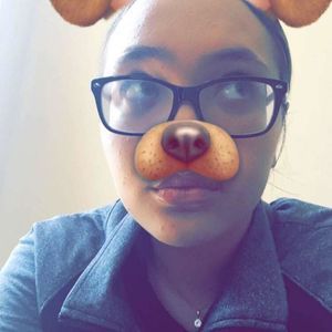 Meet your Posher, Lola