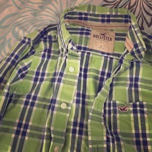 Hollister shirt