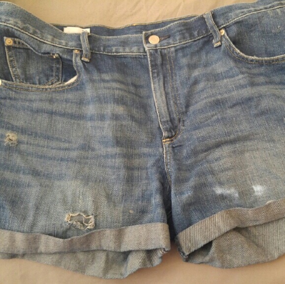 GAP Sexy boyfriend fit Jean shorts