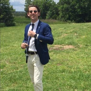 Meet your Posher, Griffin