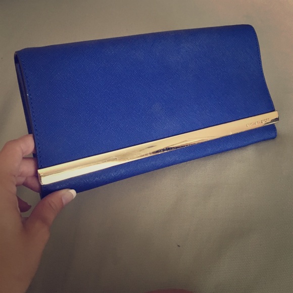 Michael Kors blue clutch with detachable strap