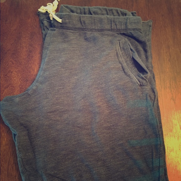 Pink Victoria secret boyfriend pants