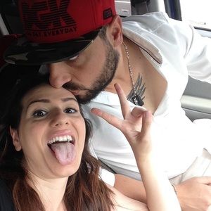 Meet your Posher, Esra