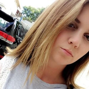 Meet your Posher, Madi