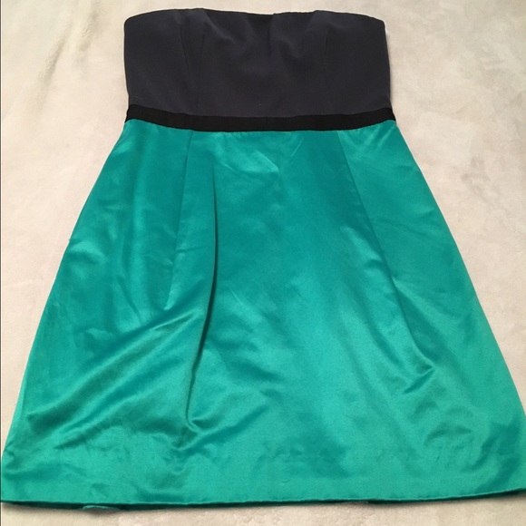 NWT Strapless Cocktail Dress