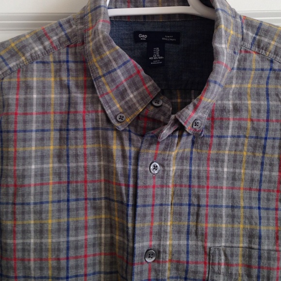 Men's Gap XL gray plaid button down shirt