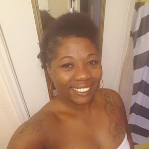 Meet your Posher, Antonia