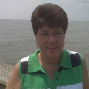 Meet your Posher, Deborah