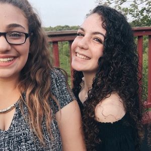 Meet your Posher, Hallel