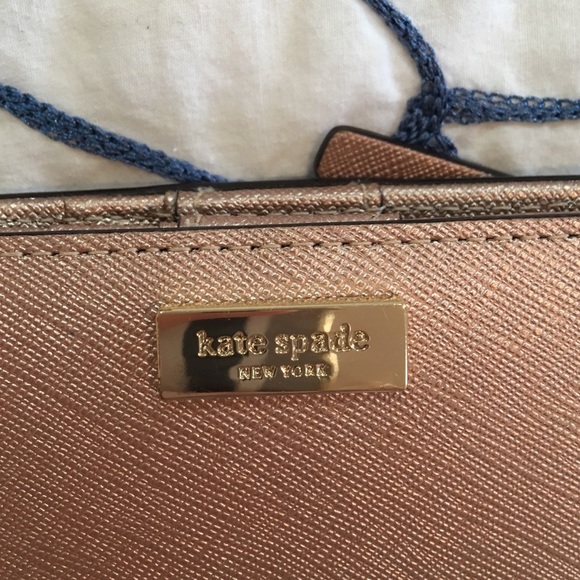Kate Spade Wallet 100% Authentic - Picture 2 of 4