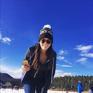 Meet your Posher, Janessa