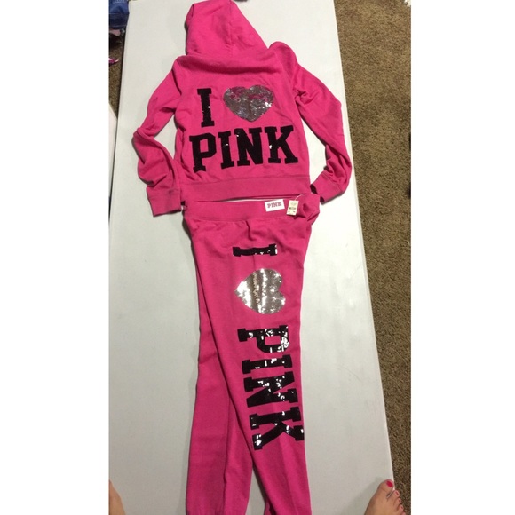 Victoria Secret Pink outfit!