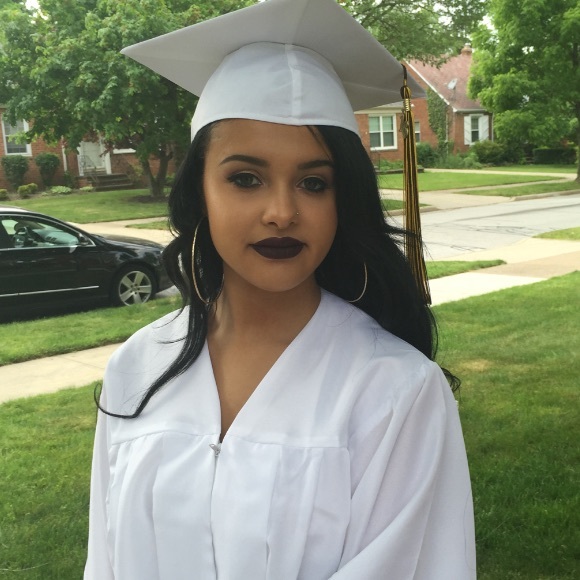 Meet your Posher, Rebecca