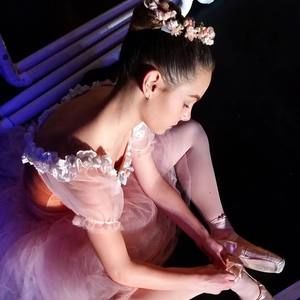 Meet your Posher, Leah