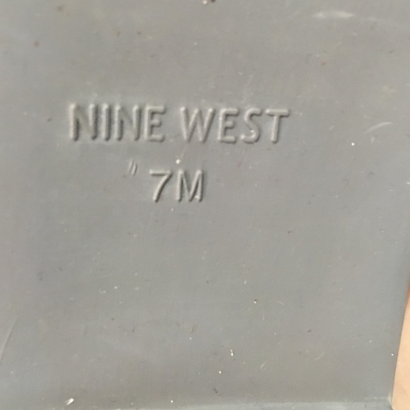 Nine West Rainboots - Picture 4 of 4