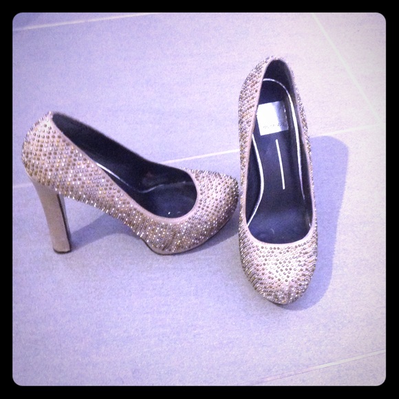 Dolce Vita Studded Hidden Platform Pumps