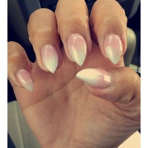 Meet your Posher, Antoinette