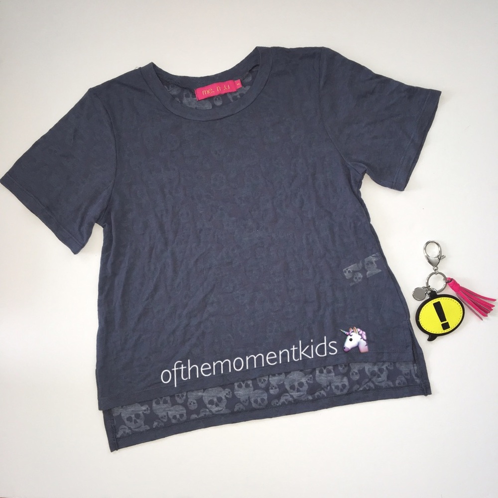 💀 me.n.u Skull Burnout Hi/Lo Hem Tee