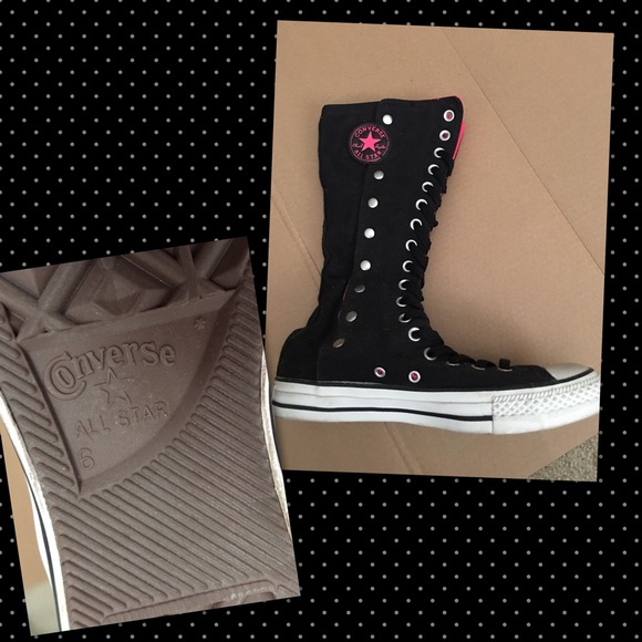 ❤️️❤️️SOLD❤️️❤️️Hi top converse