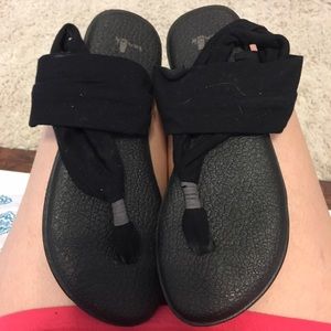 Sanuk sandals