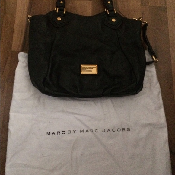 FLASH SALE Marc Jacobs Fran Handbag