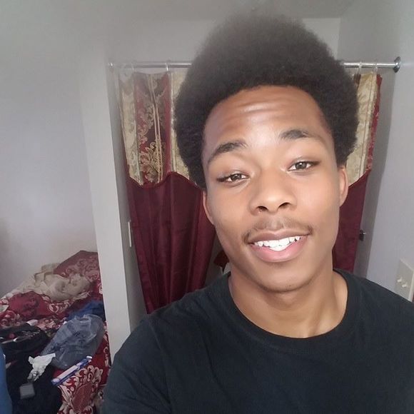 Meet your Posher, Ricky - Picture 1 of 1