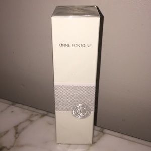 BNWT Anne Fontaine Spray