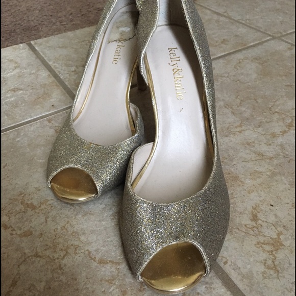 High heel - Picture 1 of 2