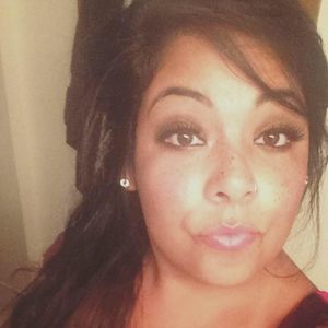 Meet your Posher, Anjelica