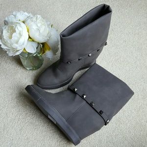 Jennifer Lopez Booties NIB