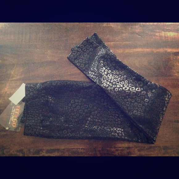 Black Leopard Leggings