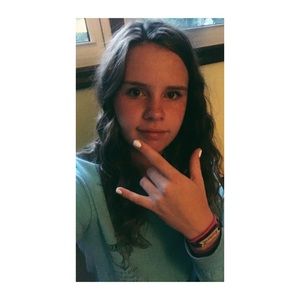 Meet your Posher, Haley