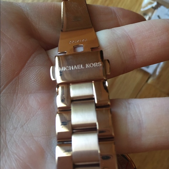 🎀NEW🎀Michael Kors Collette Rosegold Watch - Picture 4 of 4