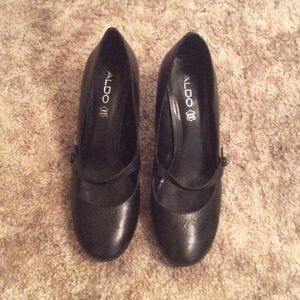 Black Mary Jane heels