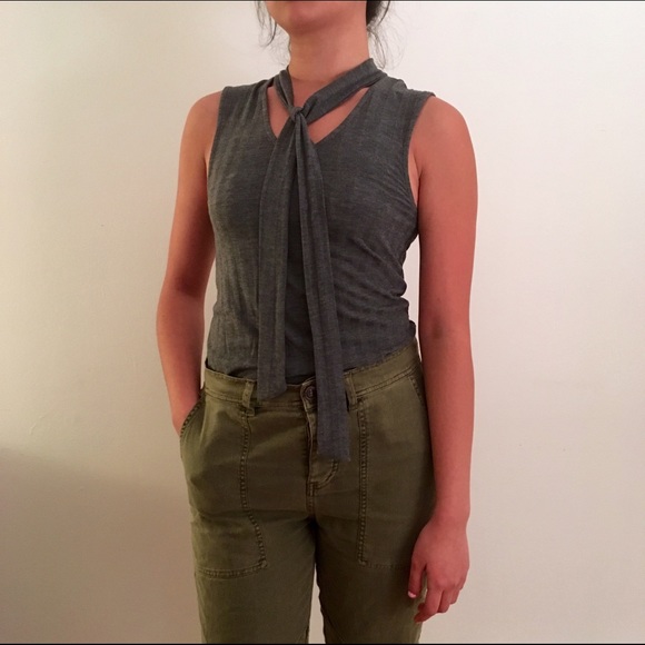 FINAL SALE Tie Neck V Neck Top - Picture 2 of 4