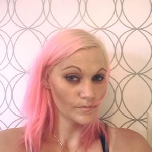 Meet your Posher, Becky