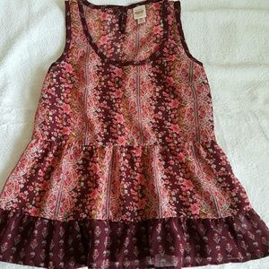 Chic boho floral blouse in great condition!