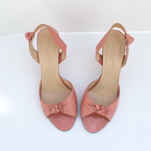 💗✨PRICE DROP✨💗Jill Stuart "Vintage" Sandals