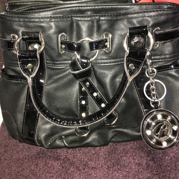 Black sleek purse