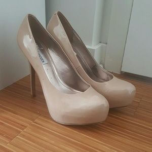 Steve Madden Nude platform stilettos