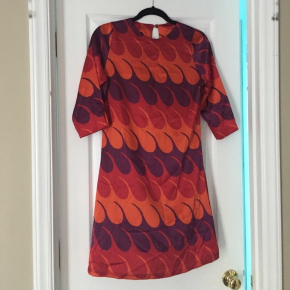 Silky boutique dress.