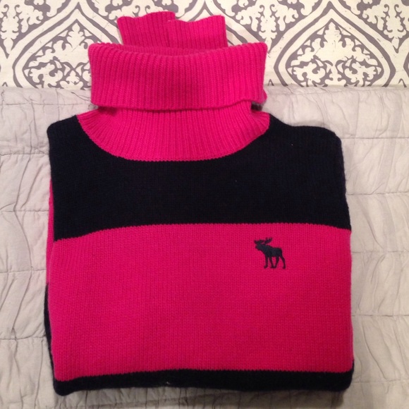 Striped Knit Turtleneck Sweater