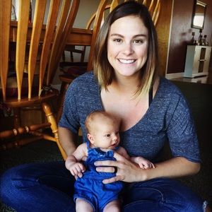 Meet your Posher, Abbey